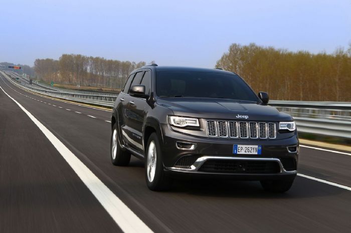 Ανακαλούνται 265 Jeep Grand Cherokee