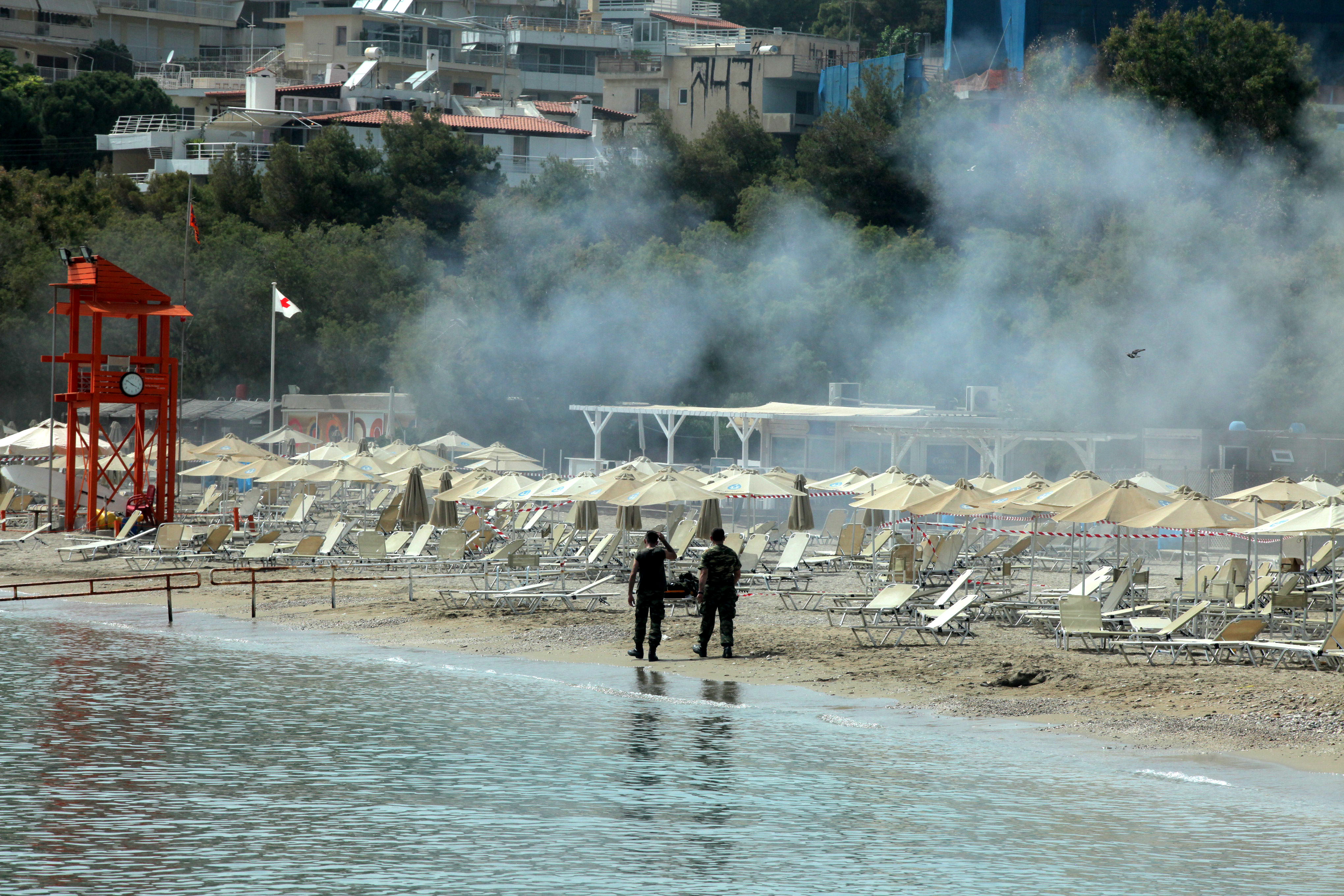 Τέσσερις ακόμη οβίδες στην πλαζ της Βουλιαγμένης