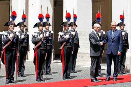 «Η απειλή για την Ευρωζώνη έχει ξεπεραστεί»