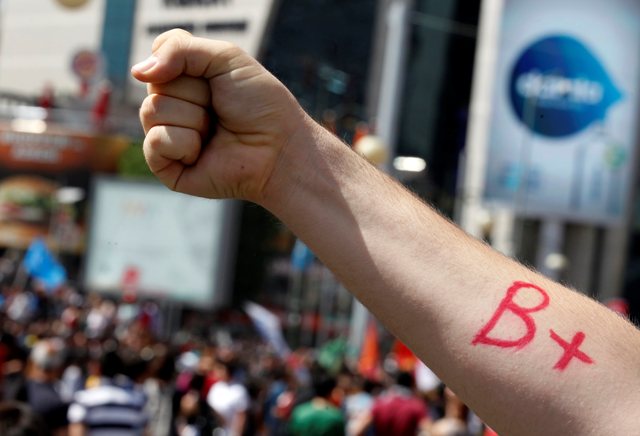 Στους δρόμους και οι Τούρκοι της Γερμανίας