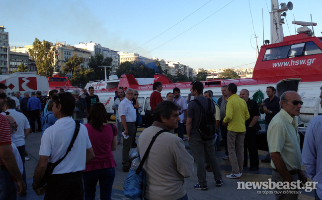 Μπλόκο ναυτεργατών στα δελφίνια για Αργοσαρωνικό