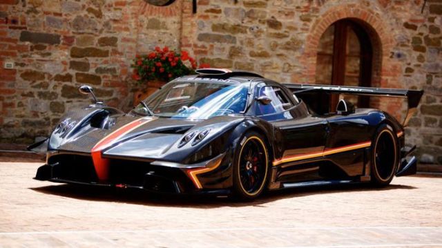 H τελευταία Pagani Zonda στην ιστορία της φίρμας