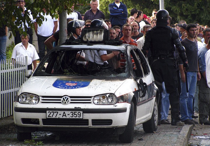 Συλλήψεις ακραίων ισλαμιστών στη Βοσνία