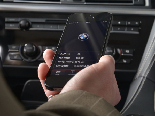 Siri «Eyes Free» στα μοντέλα της BMW το 2014
