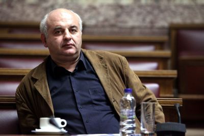 Καραθανασόπουλος: Κινήσεις αντιπερισπασμού της κυβέρνησης το θέμα της συνταγματικής αναθεώρησης