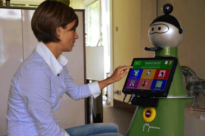 «Κοινωνικό» ρομπότ στην υπηρεσία των ηλικιωμένων
