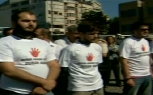 «Ο άνθρωπος που στέκεται απέναντι από τον άνθρωπο που στέκεται»