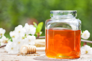 Φυσική κρέμα με μέλι για το λαιμό
