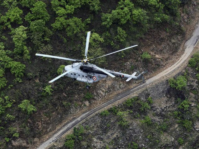 Τραγωδία με ελικόπτερο που μετέφερε πλημμυροπαθείς