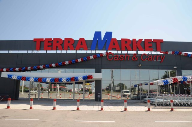 Το πρώτο Cash & Carry κατάστημα στη Θεσσαλονίκη