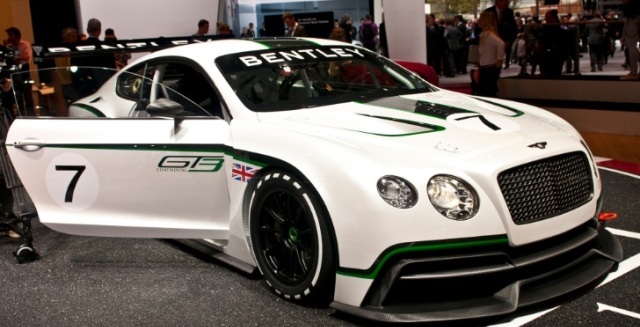 «Ραντεβού» στο Goodwood δίνει η Bentley Continental GT3