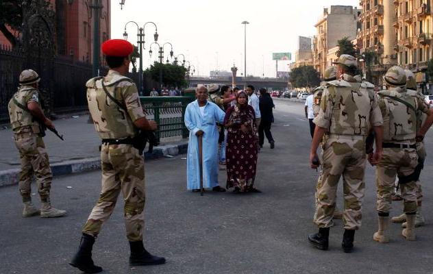 Ο αιγυπτιακός στρατός ενισχύει τα μέτρα ασφαλείας