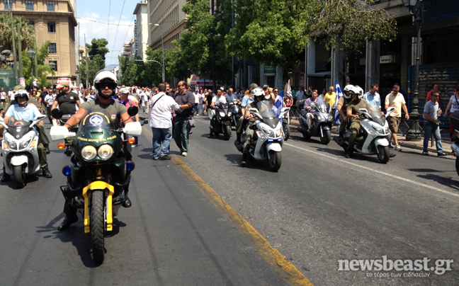 Στο Σύνταγμα καταλήγουν οι πορείες