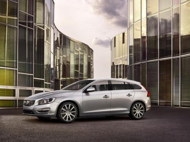 Διαθέσιμο στην Ελλάδα το νέο Volvo V60