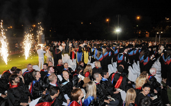 Τελετή Αποφοίτησης του New York College Athens για το 2013