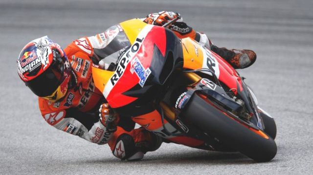 Σε ρόλο δοκιμαστή της HRC ο Casey Stoner