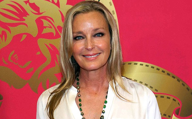 Καλλονή στα 56 της η Bo Derek