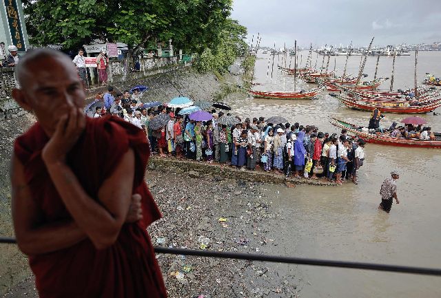 Τρεις νεκροί από τις πλημμύρες στη Μιανμάρ