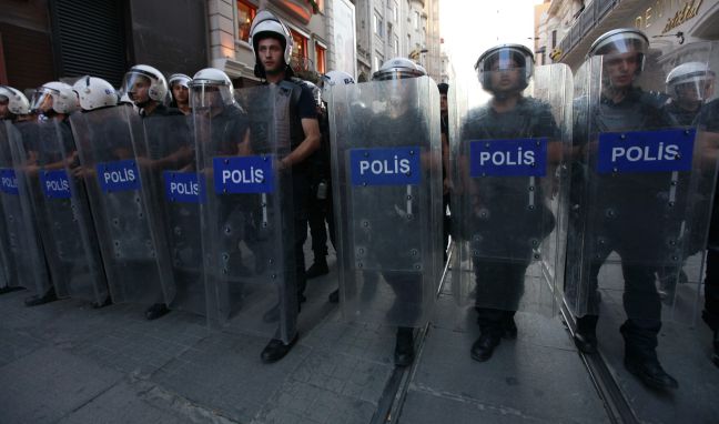 Αποπέμφθηκαν άλλοι είκοσι πέντε αξιωματικοί στην Τουρκία