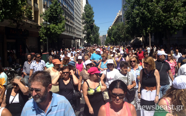 Στους δρόμους οι εργαζόμενοι του ΟΑΕΔ