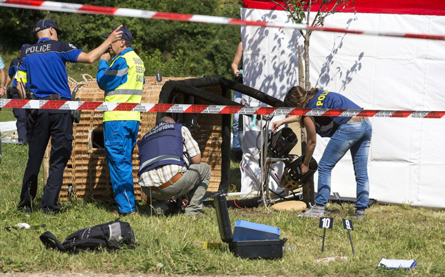 Ένας νεκρός από πτώση αερόστατου στην Ελβετία