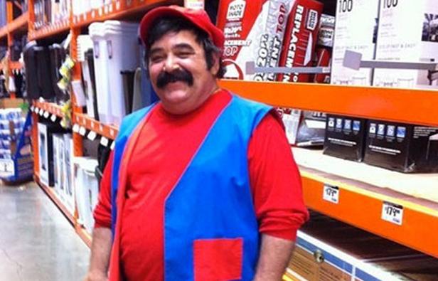 O&#8230; Super Mario ανάμεσά μας