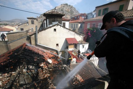 Έκρηξη φιάλης υγραερίου σε εστιατόριο στο Ναύπλιο