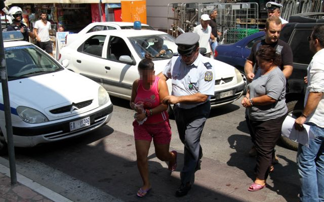 Στον ανακριτή μητέρα και γιαγιά