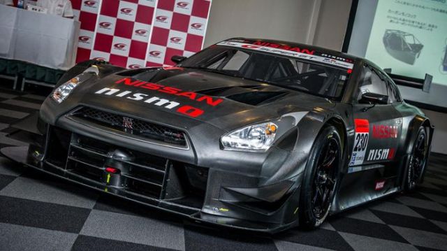 Η Nissan αποκάλυψε το αγωνιστικό GT-R Nismo