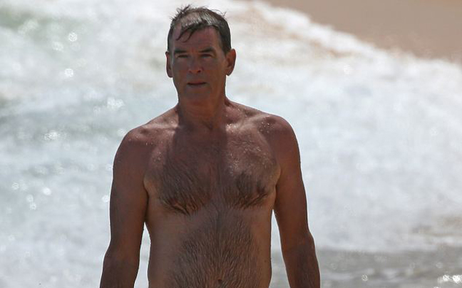 Στη Χαβάη ο Pierce Brosnan