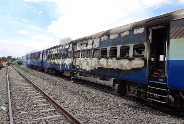 Τουλάχιστον 37 προσκυνητές νεκροί στο σιδηροδρομικό δυστύχημα στην Ινδία