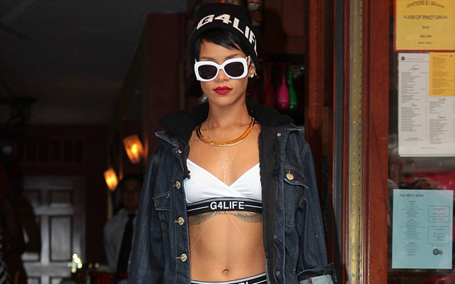 Rihanna η… νεοσύλλεκτη