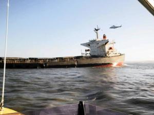 Κόντρα υπουργείου και ΠΕΝΕΝ για το «πλοίο ασφαλείας»