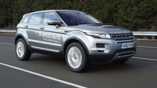 Το Range Rover Evoque με 9άρι αυτόματο κιβώτιο