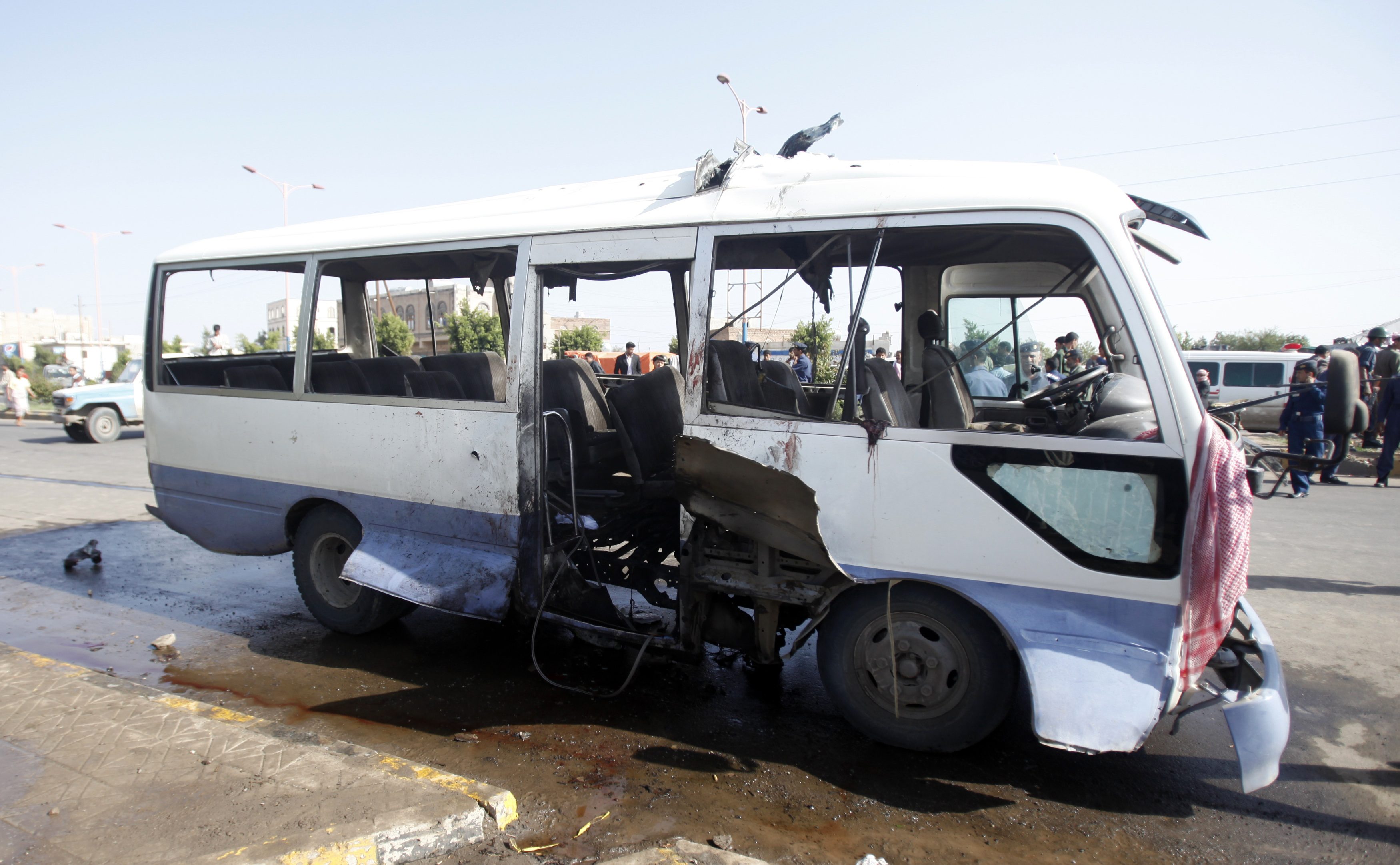 Έκρηξη σε λεωφορείο με στρατιώτες στην Υεμένη