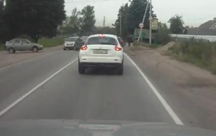 Μην χρησιμοποιείτε κινητό όταν οδηγείτε…
