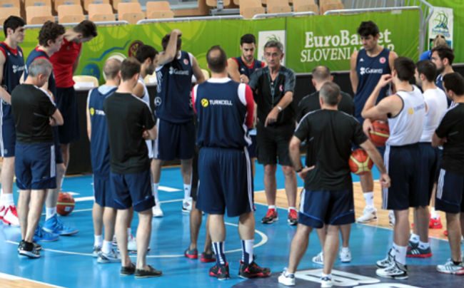 Παρουσία της τουρκικής ομοσπονδίας η προπόνηση της Τουρκίας