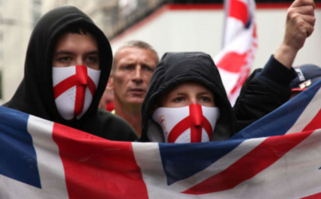 Τουλάχιστον 160 συλλήψεις σε αντι-ισλαμικές διαδηλώσεις στο Λονδίνο