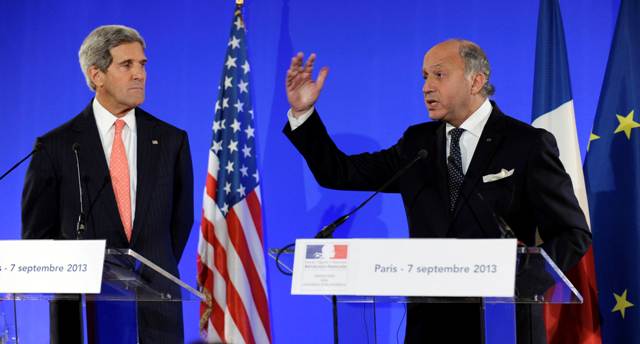 ΗΠΑ και Γαλλία βλέπουν διεύρυνση του μετώπου για επέμβαση στη Συρία
