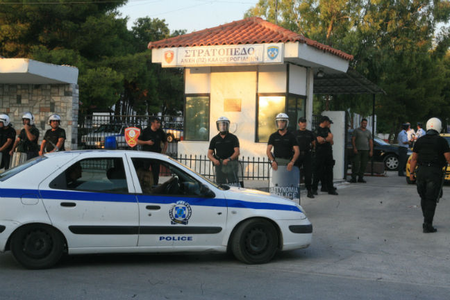 Διαμαρτυρία αστυνομικών στην Κόρινθο για το Κέντρο Κράτησης Μεταναστών
