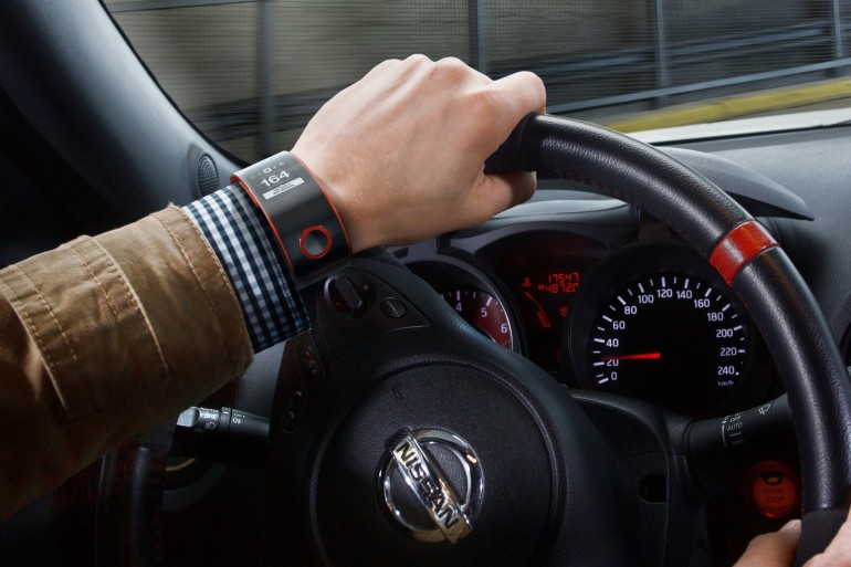 Ένα smartwatch για τους οδηγούς του Nissan Nismo