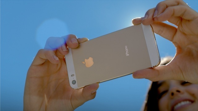 Η Vodafone φέρνει τα iPhone 5S και 5C στις 25 Οκτωβρίου