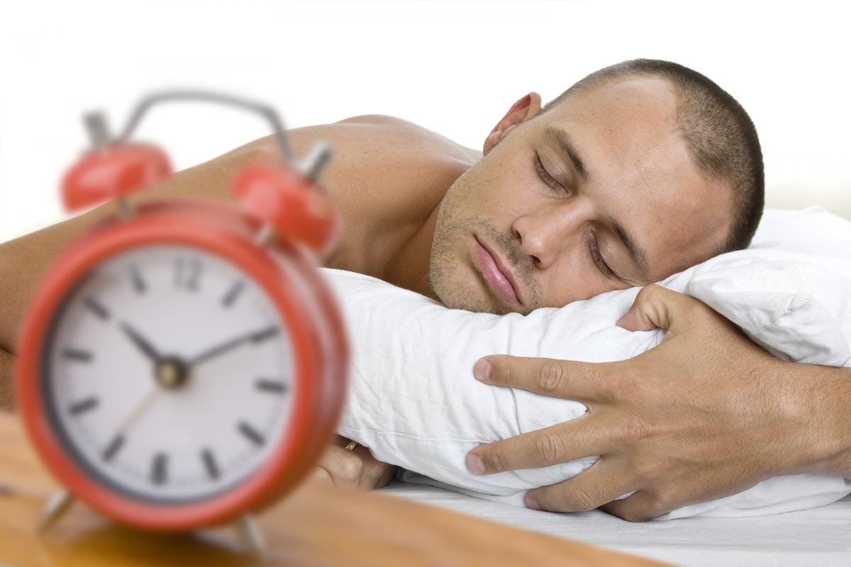 Περιορίζουν τα καρδιακά προβλήματα οι 6-8 ώρες ύπνου