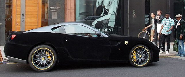 Πάρε αυτή τη Ferrari και όταν πιάσει βροχή θα κλαις με μαύρο...Βελούδο! [photos]  