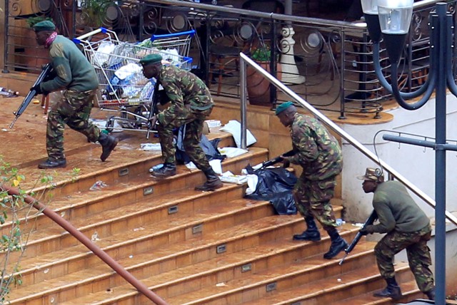 Υπέκυψαν στα τραύματά τους τρεις στρατιώτες στην Κένυα