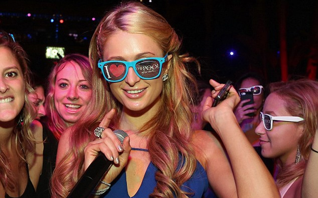 Ατελείωτο πάρτι για την Paris Hilton