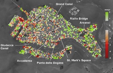 Δορυφορικές εικόνες δείχνουν τη Βενετία να βυθίζεται