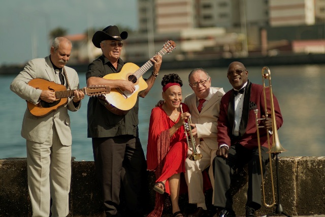 Μεγάλη συναυλία των Orquesta Buena Vista Social Club