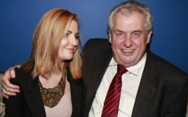 Η κόρη του προέδρου της Τσεχίας συμμετείχε σε πορνό πάρτι!