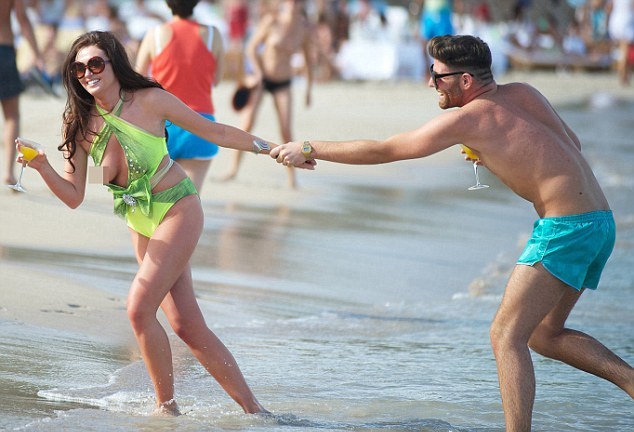 Το «ατύχημα» της Charlotte Dawson